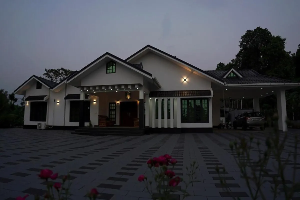 The Mountain Nest-Luxurious Retreat Villa Mananthavady 0*,  India