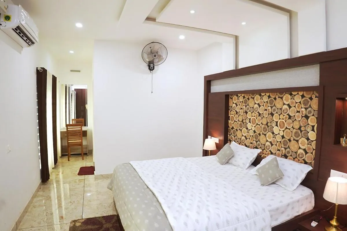 The Mountain Nest-Luxurious Retreat Villa Mananthavady